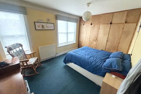 3 bedroom terraced house for sale, Churchward Road, Paignton TQ3