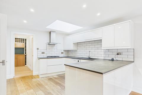undefined, Coltbridge Avenue, Edinburgh, EH12