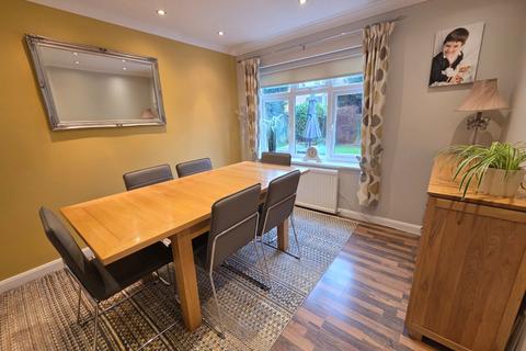 4 bedroom detached house for sale, School Close, Sandy SG19
