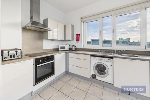 2 bedroom flat for sale, Cobalt Quarter, Maritime Walk, SO14