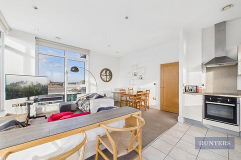 2 bedroom flat for sale, Cobalt Quarter, Maritime Walk, SO14