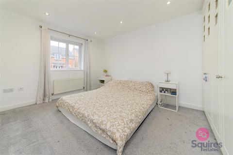 2 bedroom flat for sale, Coleridge Way, Borehamwood