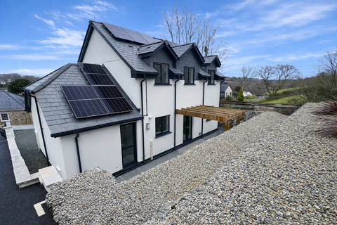 3 bedroom detached house for sale, St Austell PL26