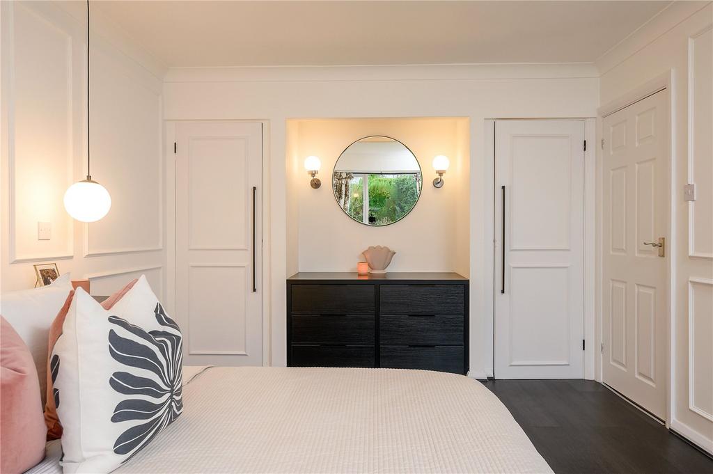 Picture No. 04