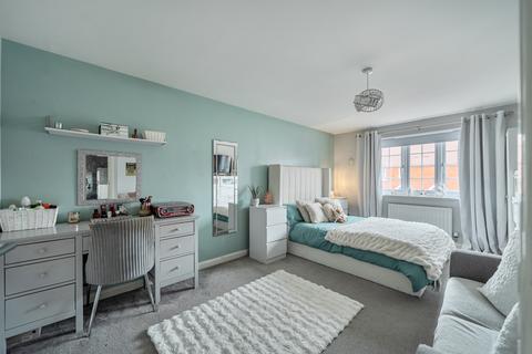 undefined, Cozens Grove, Shrivenham, Swindon, SN6