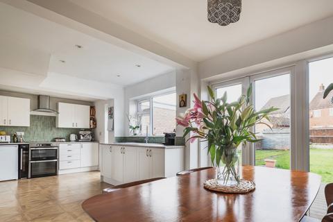 3 bedroom semi-detached house for sale, Derwent Road, Loughborough LE12