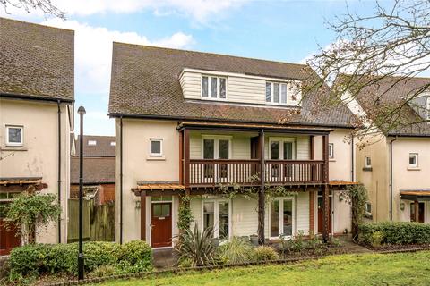 3 bedroom semi-detached house for sale, Whateley Close, Surrey GU2