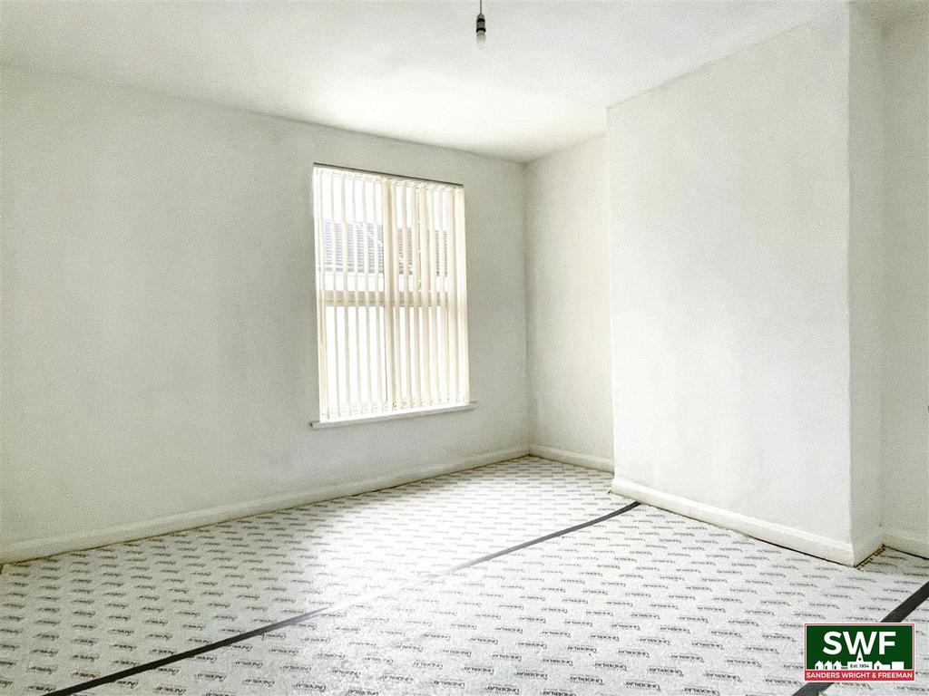 Bedroom1.2.jpg