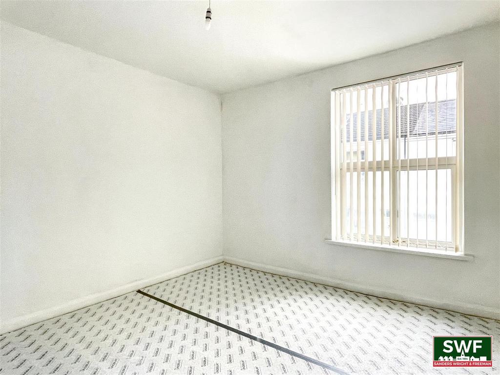 Bedroom1.3.jpg