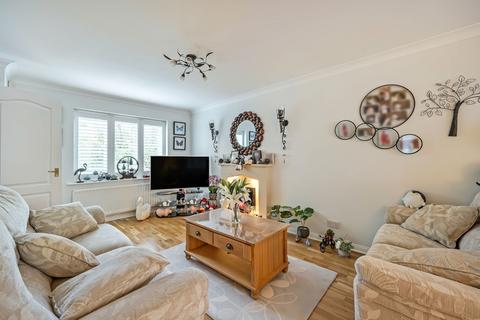 3 bedroom detached house for sale, Pye Close, Caterham CR3