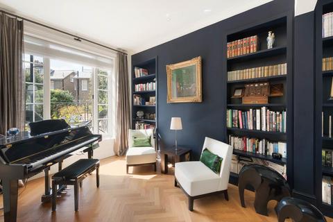 3 bedroom terraced house to rent, Victoria Grove, Kensington, London W8.