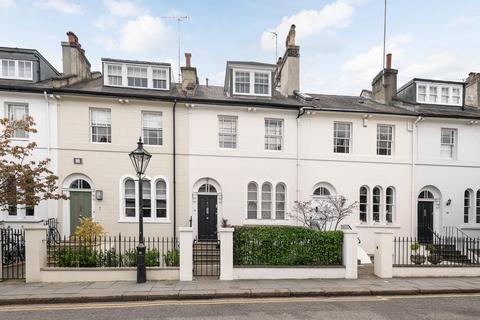 3 bedroom terraced house to rent, Victoria Grove, Kensington, London W8.