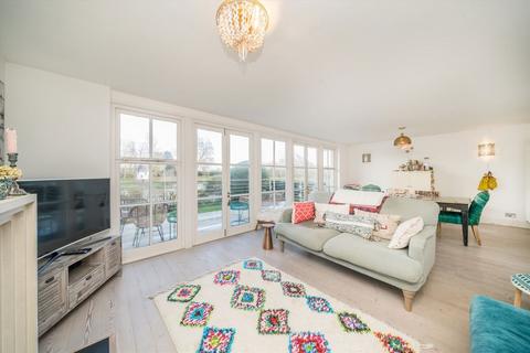 undefined, The Island, Thames Ditton KT7