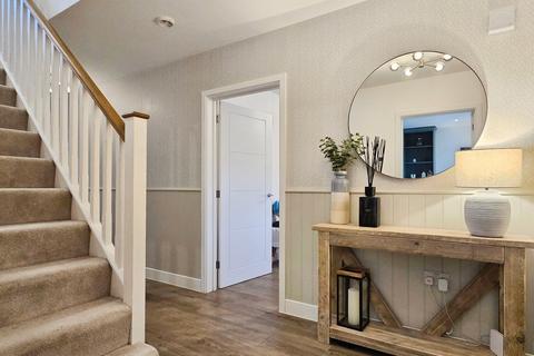 5 bedroom detached house for sale, Ronhale Close, Ravensden, MK44