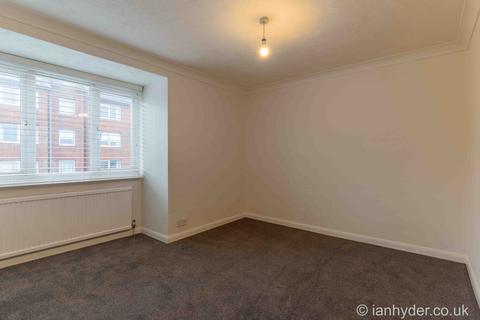 1 bedroom flat to rent, Longridge Lodge, Nutley Avenue, Saltdean, Brighton BN2
