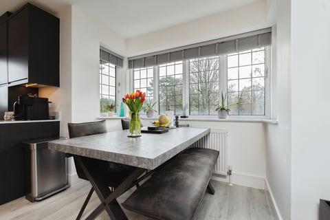 2 bedroom flat for sale, 170 Hayes Lane, Kenley, CR8