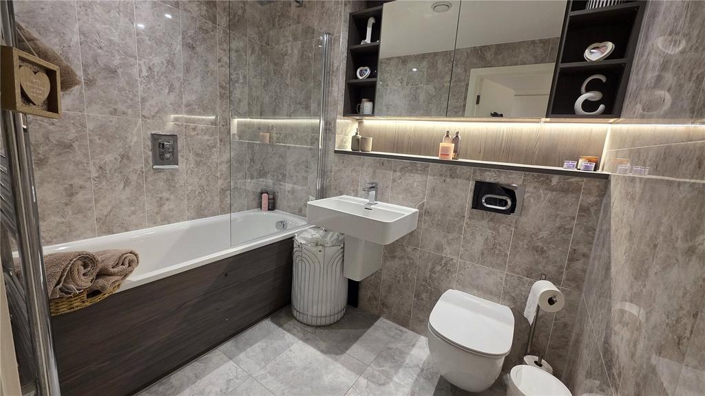 Bathroom 2