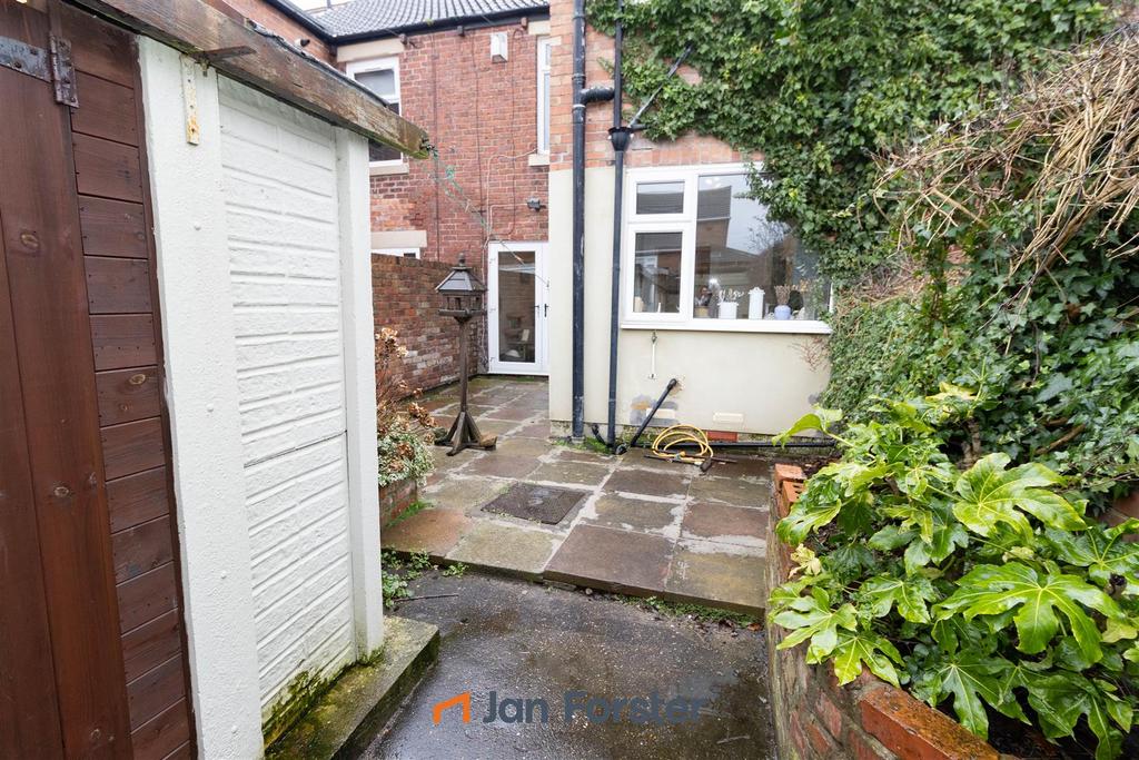 Rear Yard