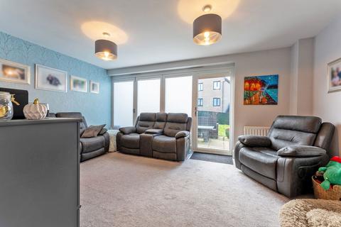 3 bedroom semi-detached house for sale, Kesteven Way, Little Stanion, Corby, Northamptonshire, NN18 8GG