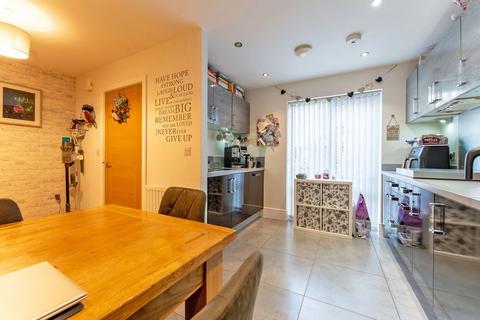 3 bedroom semi-detached house for sale, Kesteven Way, Little Stanion, Corby, Northamptonshire, NN18 8GG