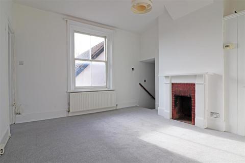 1 bedroom flat for sale, Frenches Road, Redhill