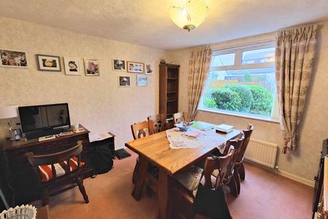 3 bedroom semi-detached house for sale, South Lane, Shelf HX3