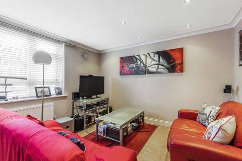 3 bedroom apartment for sale, Packhorse Road, Gerrards Cross, Buckinghamshire, SL9
