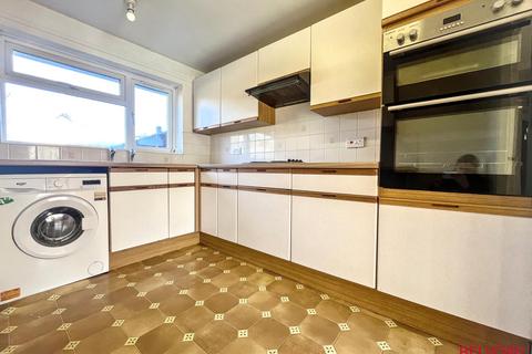 undefined, Selkirk Gardens, Cheltenham GL52