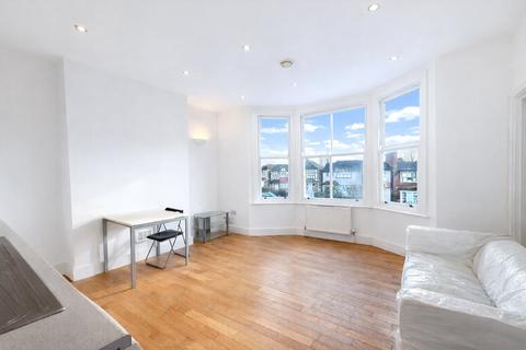 1 bedroom flat for sale, St. Mildreds Road, London, SE12
