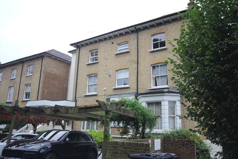 2 bedroom ground floor flat to rent, Roxeth Hill, Harrow, HA2