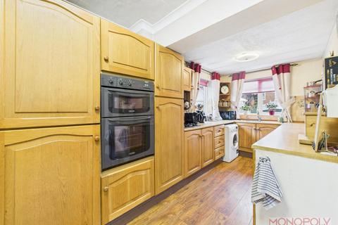 undefined, Ffordd Meirionydd, Wrexham