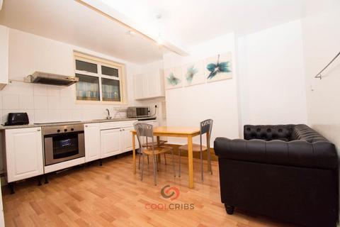 2 bedroom flat for sale, Caledonian Road, Kings Cross, London, N1