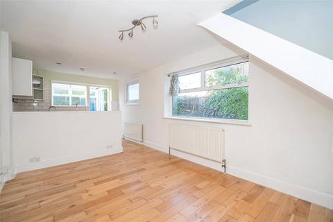 1 bedroom maisonette for sale, Long Lane, London, N2