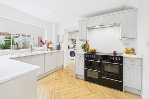 undefined, Thrush Close, Abbeydale, Gloucester