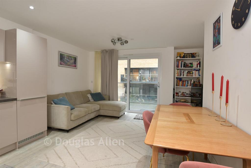 Lounge/Kitchen /Dining Room