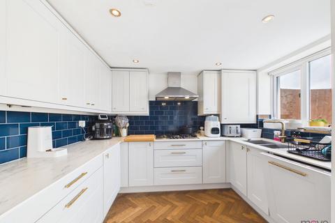 2 bedroom terraced house for sale, Queens Retreat, Cheltenham GL51