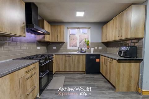 4 bedroom detached house for sale, Freda Rise, Oldbury B69