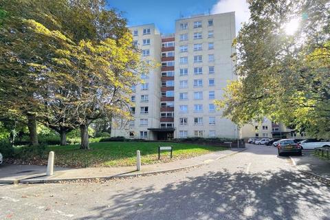 Pelham Court, Hemel Hempstead, Hertfordshire, HP2 4UP