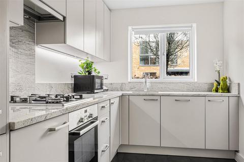 undefined, Woolhampton Way, Reading