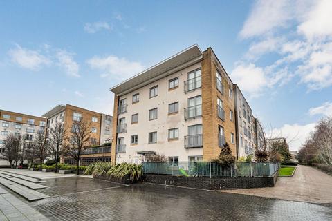 2 bedroom flat for sale, Taywood Road, Northolt UB5
