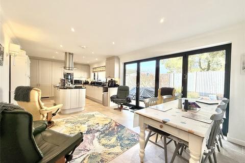 3 bedroom bungalow for sale, Balfour Close, Christchurch BH23