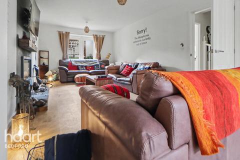 undefined, Markham Rise, Bedford