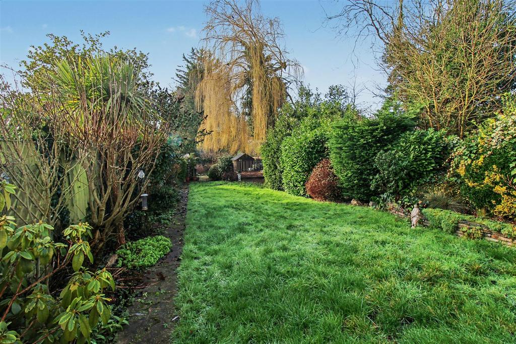 Rear Garden 2.JPG