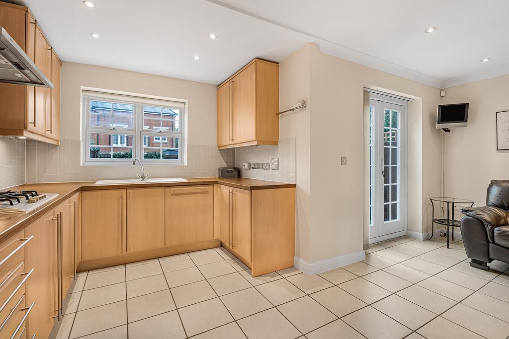 Kitchen/Dining