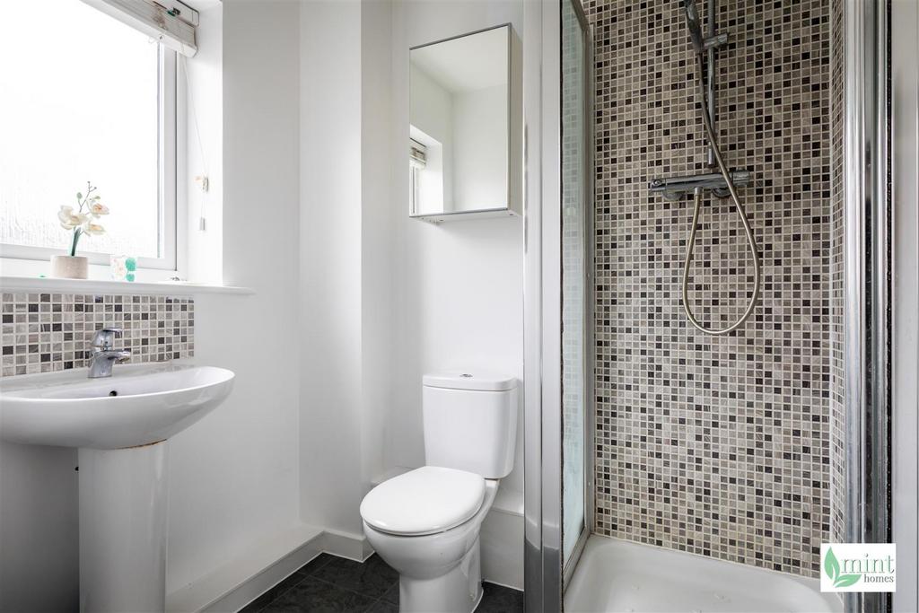 Harrow Close - Watermark-11.jpg