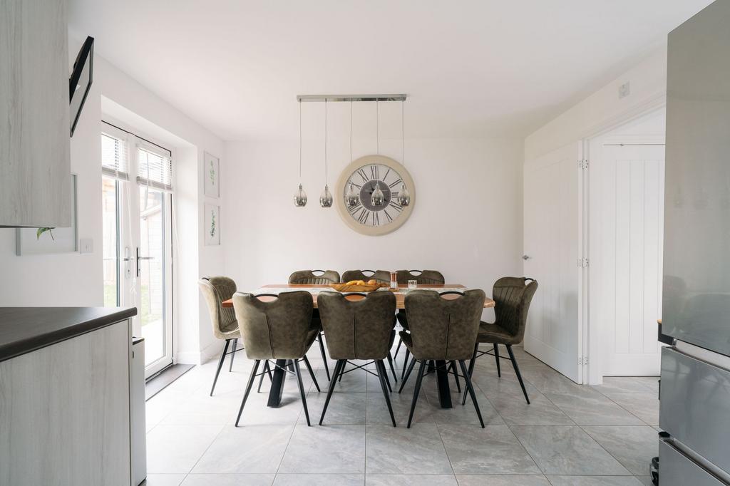 Kitchen/Dining Room