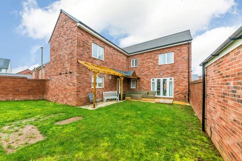 undefined, Towns Field,  Banbury, OX16 1HS