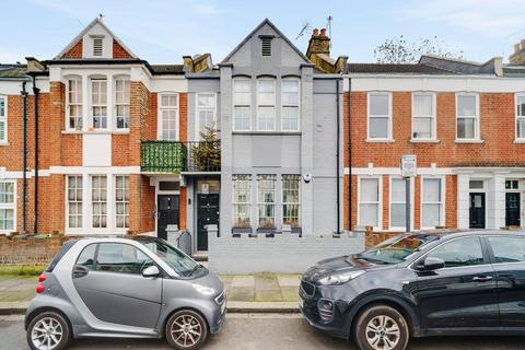3 bedroom flat to rent, Sedlescombe Road, Fulham SW6