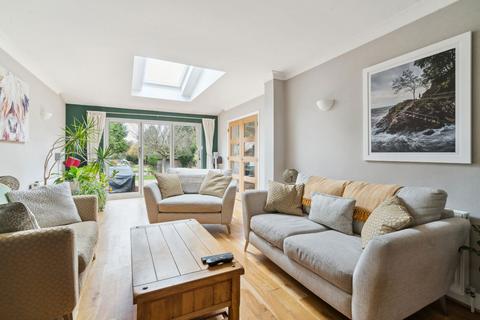 4 bedroom detached house for sale, Raglan Gardens, Watford WD19