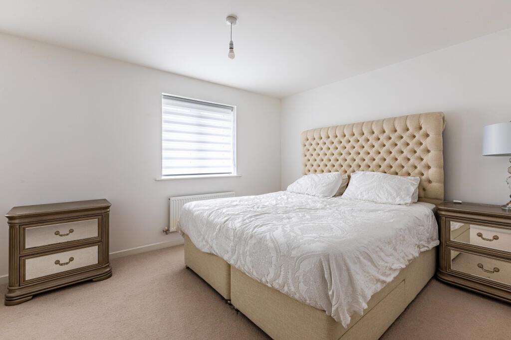 Bedroom 1.jpeg